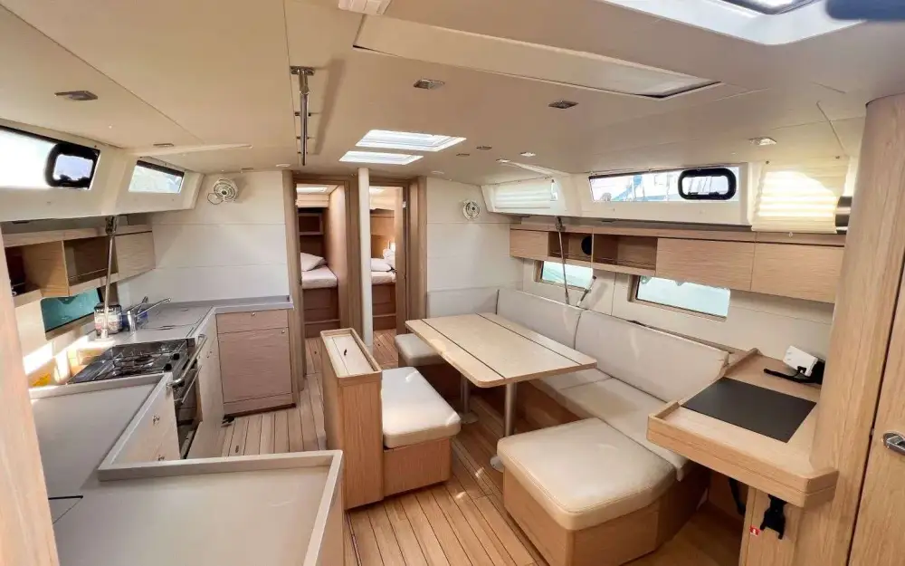 slider 4 Beneteau Oceanis 46.1