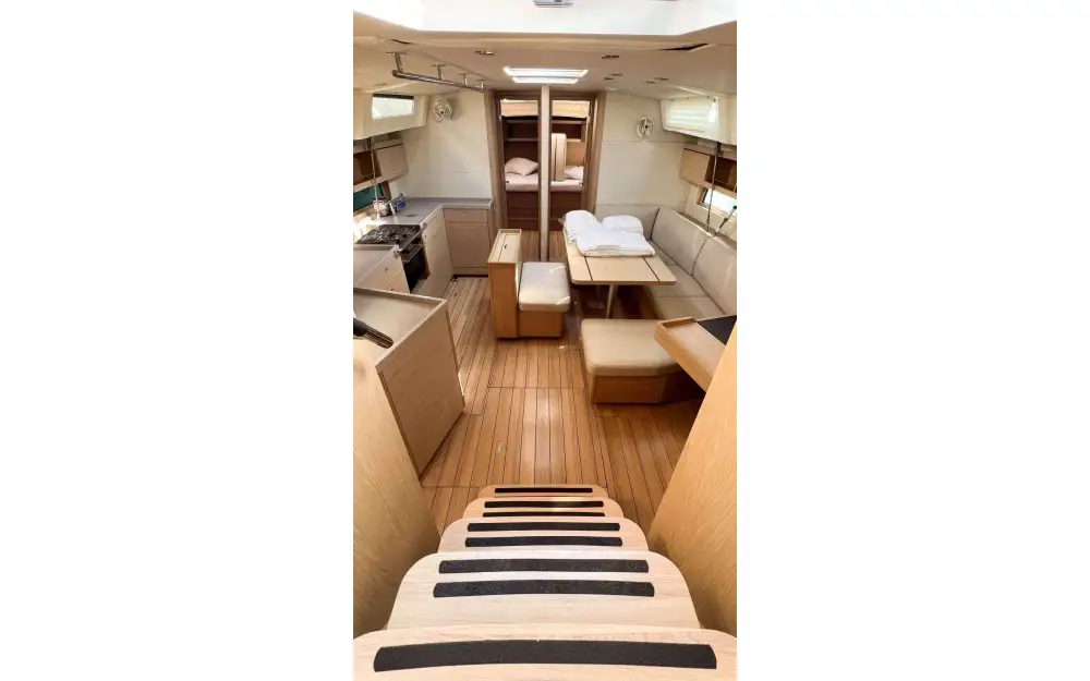 slider 6 Beneteau Oceanis 46.1