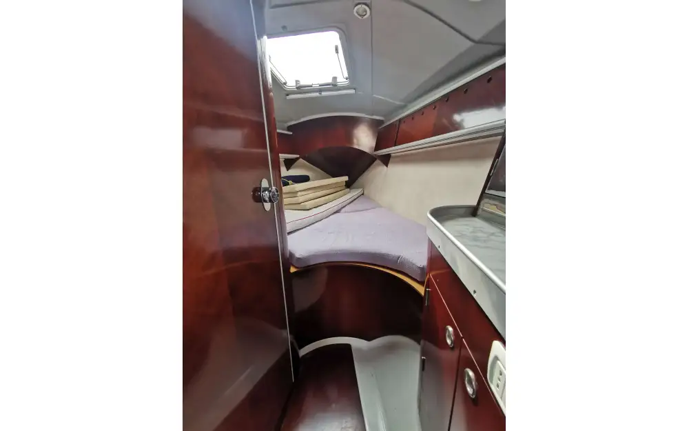 slider 1 Beneteau First 38 S5
