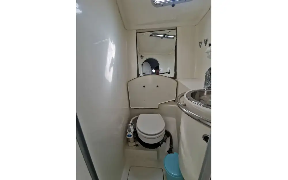 slider 5 Beneteau First 38 S5