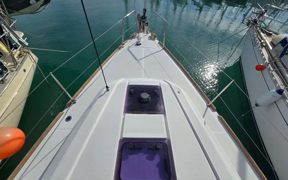 slider 32 Beneteau Oceanis 35.1