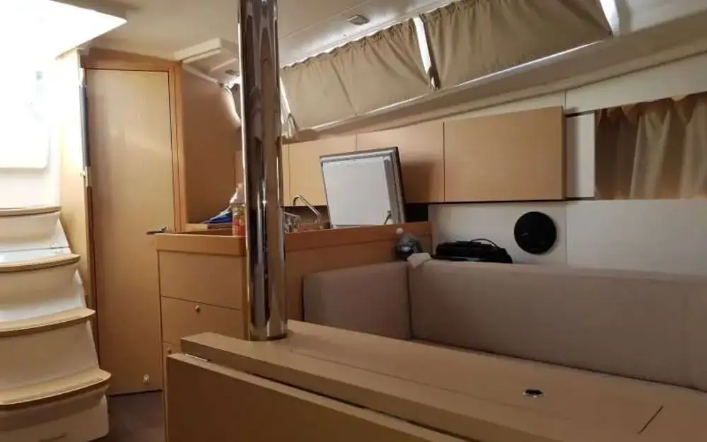 slider 42 Beneteau Oceanis 35.1