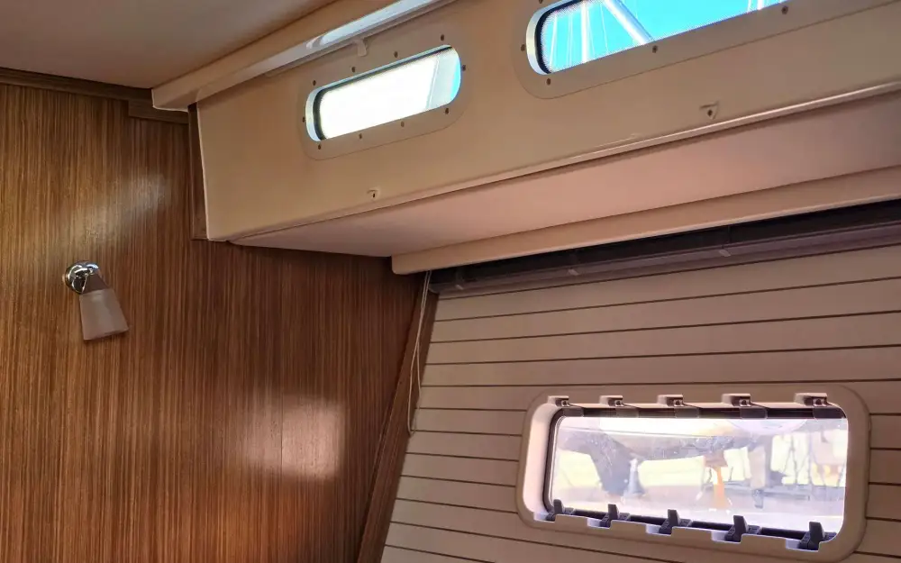 slider 28 Bavaria  46 Deep Blue Open