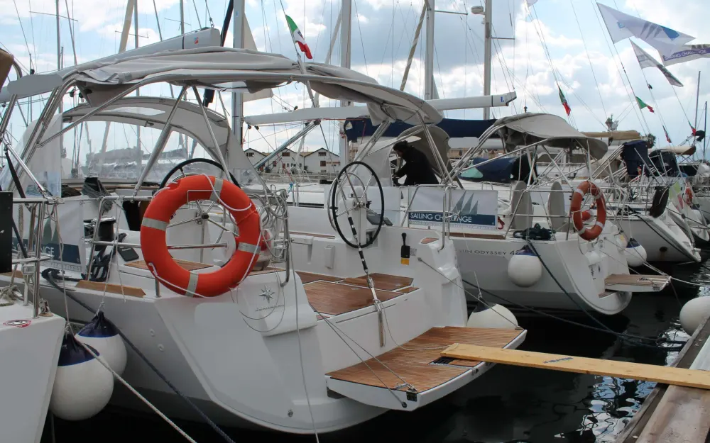 slider 4 Jeanneau Sun Odyssey 519