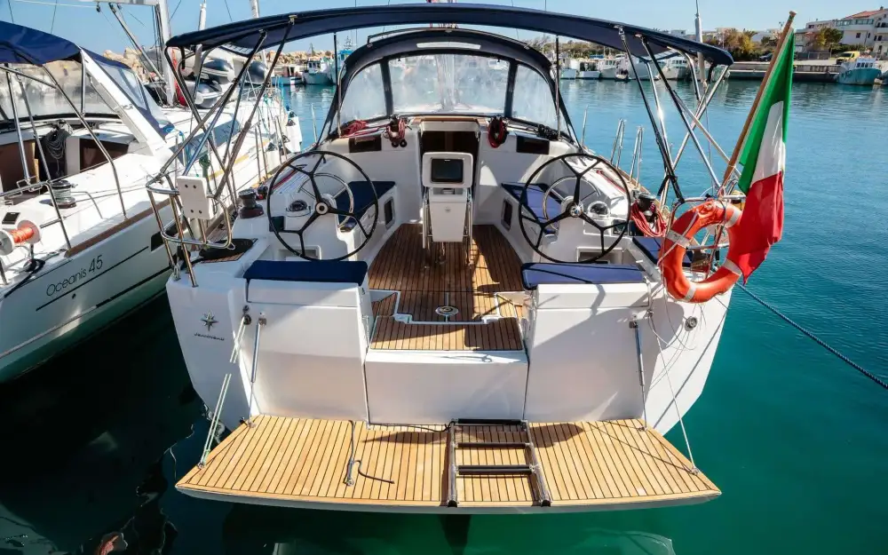 slider 14 Jeanneau Sun Odyssey 449