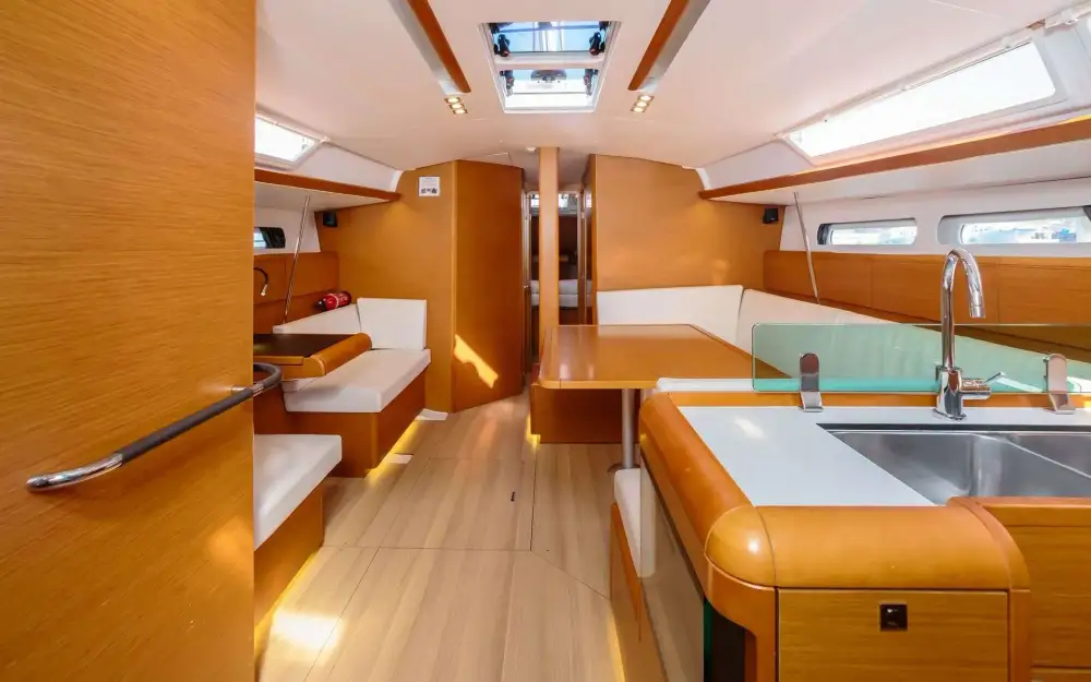 slider 16 Jeanneau Sun Odyssey 449