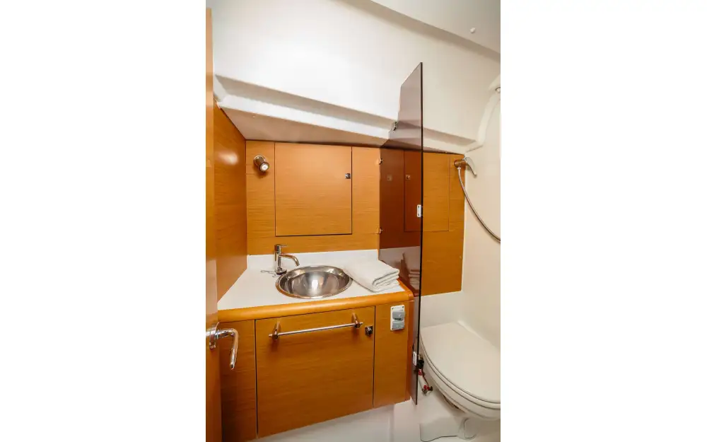 slider 5 Jeanneau Sun Odyssey 449