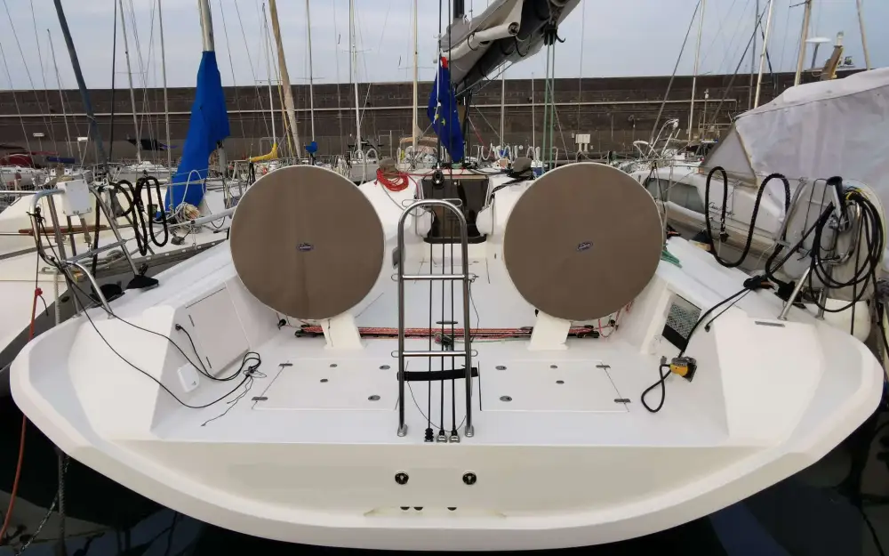 slider 0 Italia Yachts  11.98