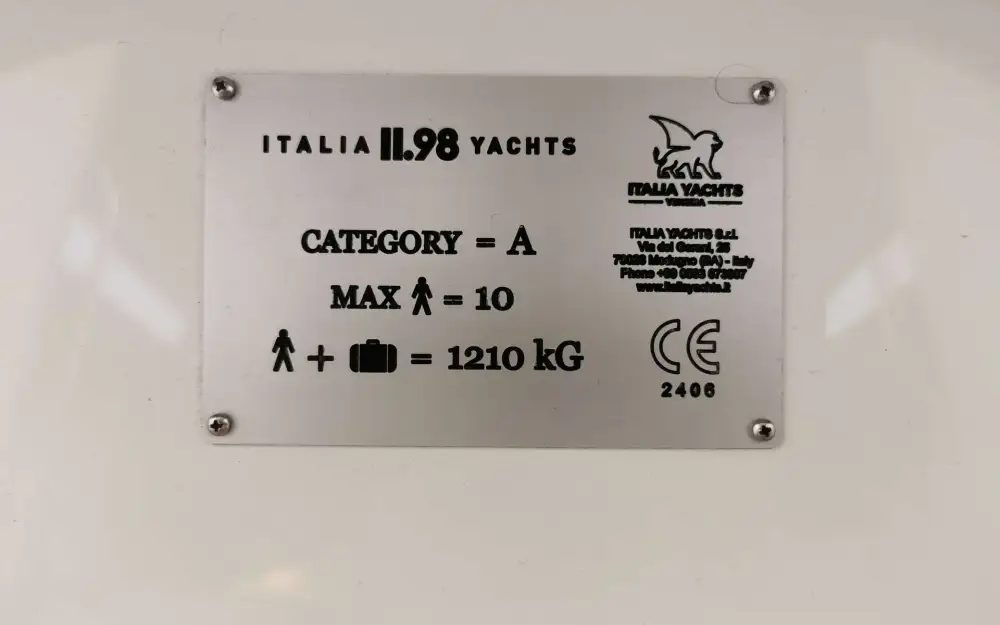 slider 22 Italia Yachts  11.98