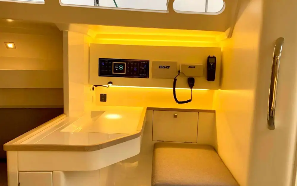 slider 6 Italia Yachts  11.98