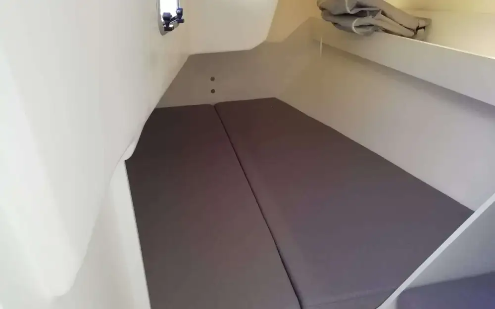 slider 8 Italia Yachts  11.98