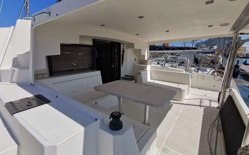 slider 8 Bali Catamarans Bali 4.5