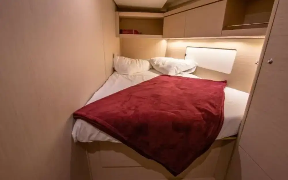 slider 3 Beneteau Oceanis 46.1