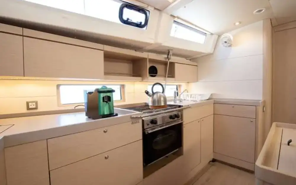 slider 4 Beneteau Oceanis 46.1
