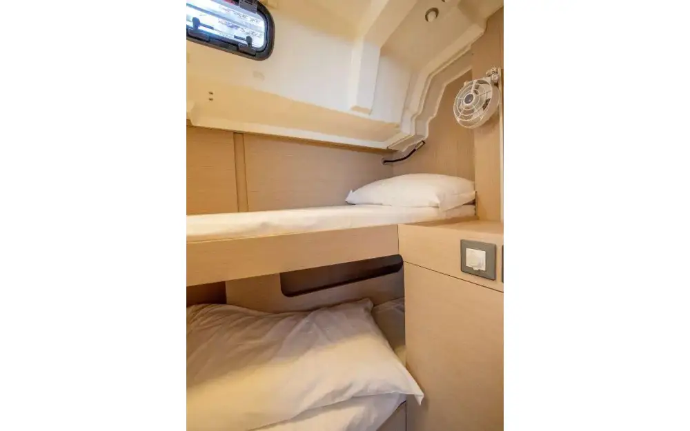 slider 5 Beneteau Oceanis 46.1