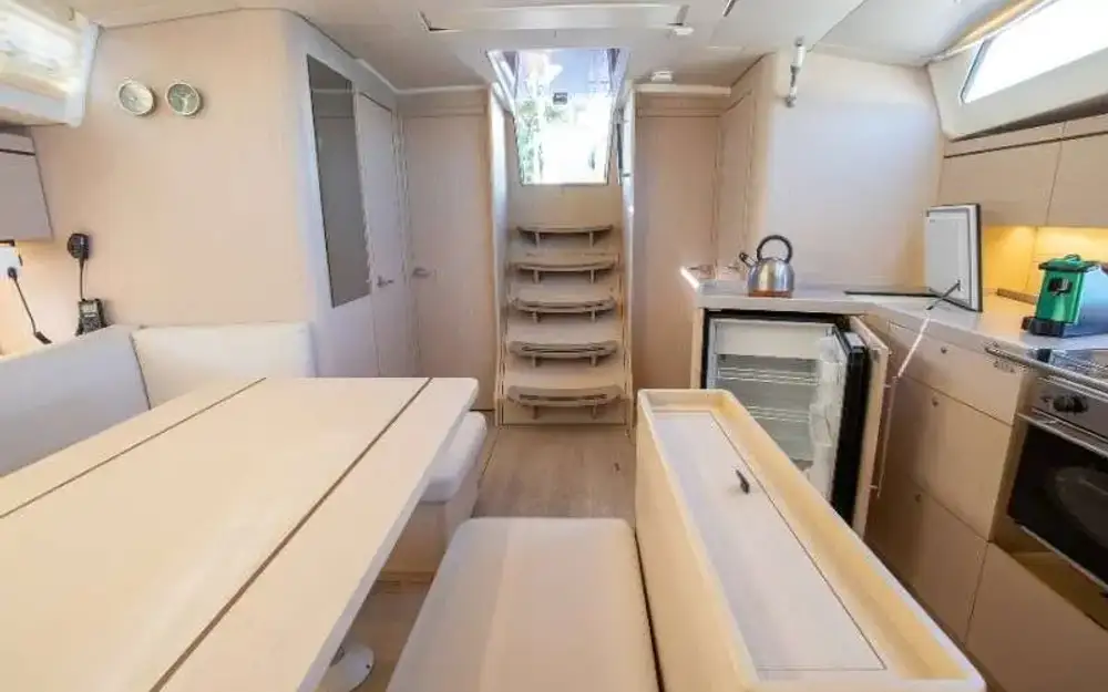 slider 6 Beneteau Oceanis 46.1