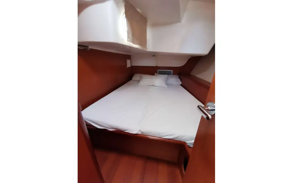 slider 9 Beneteau Oceanis 50