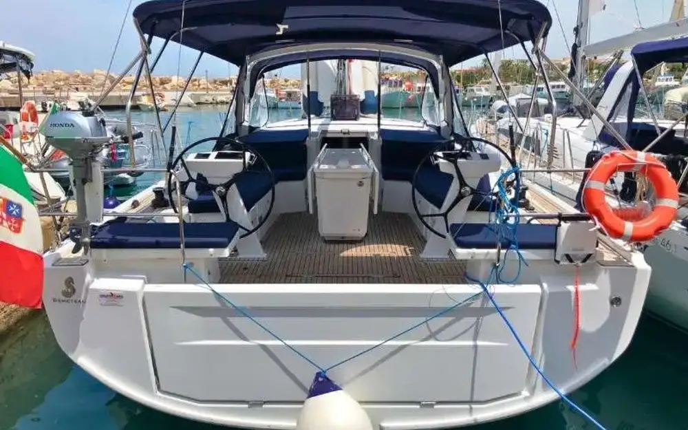 slider 0 Beneteau Oceanis 46.1