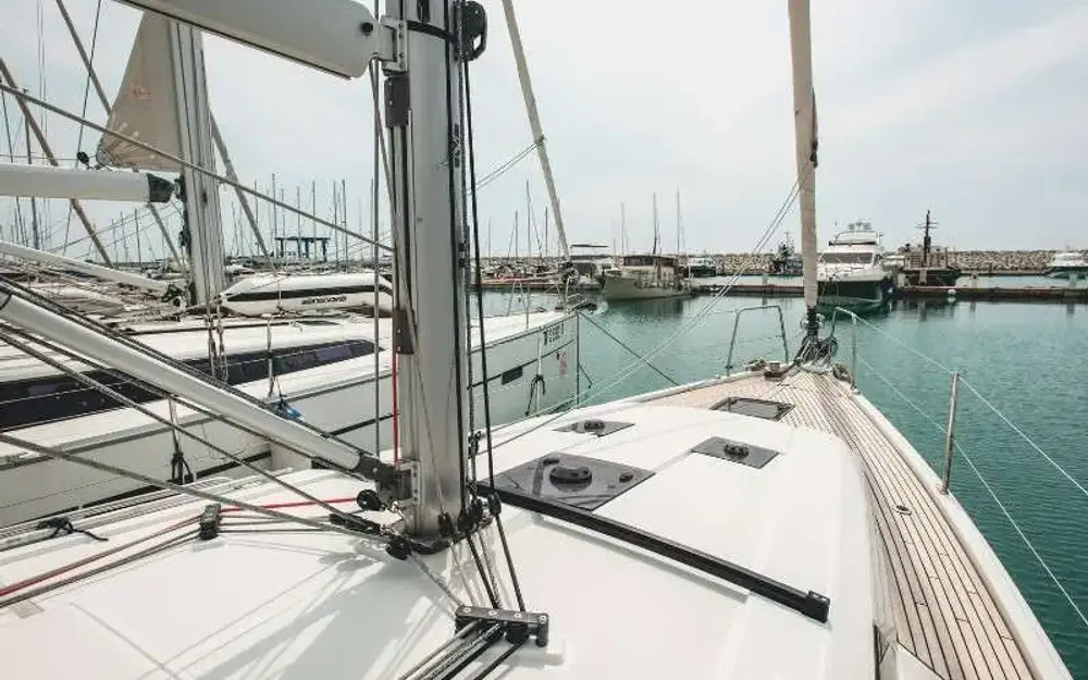 slider 0 Beneteau Oceanis 41.1