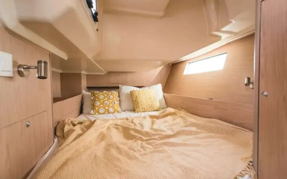 slider 3 Beneteau Oceanis 41.1