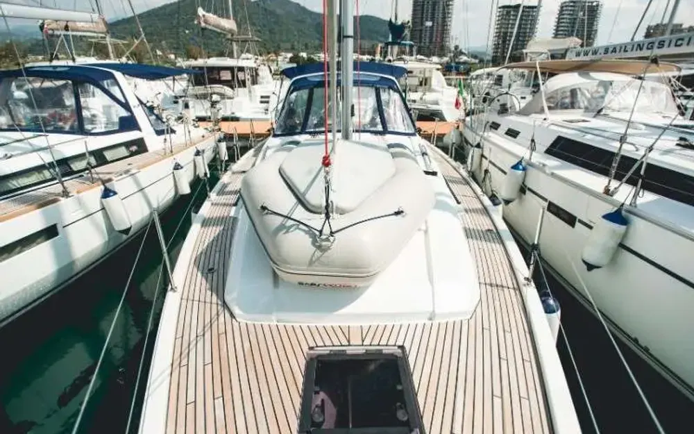 slider 7 Beneteau Oceanis 41.1 - null