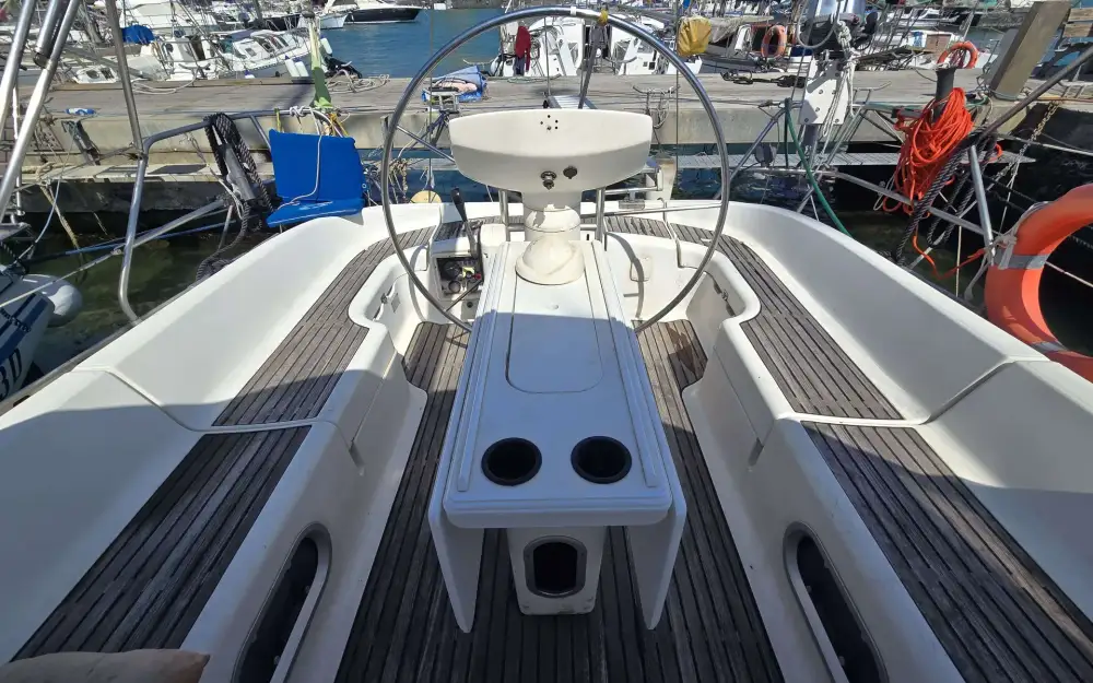 slider 10 Jeanneau Sun Odyssey 42.2