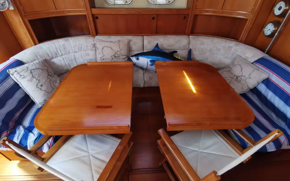 slider 10 Jeanneau Sun Odyssey 51