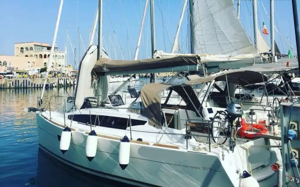 slider 0 Jeanneau Sun Odyssey 319