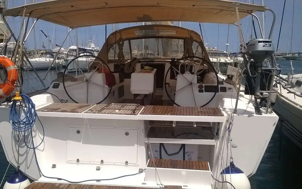 slider 15 Dufour  460 Grand Large