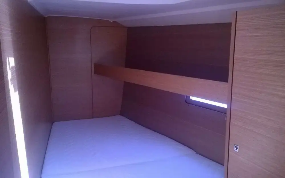 slider 6 Dufour  460 Grand Large