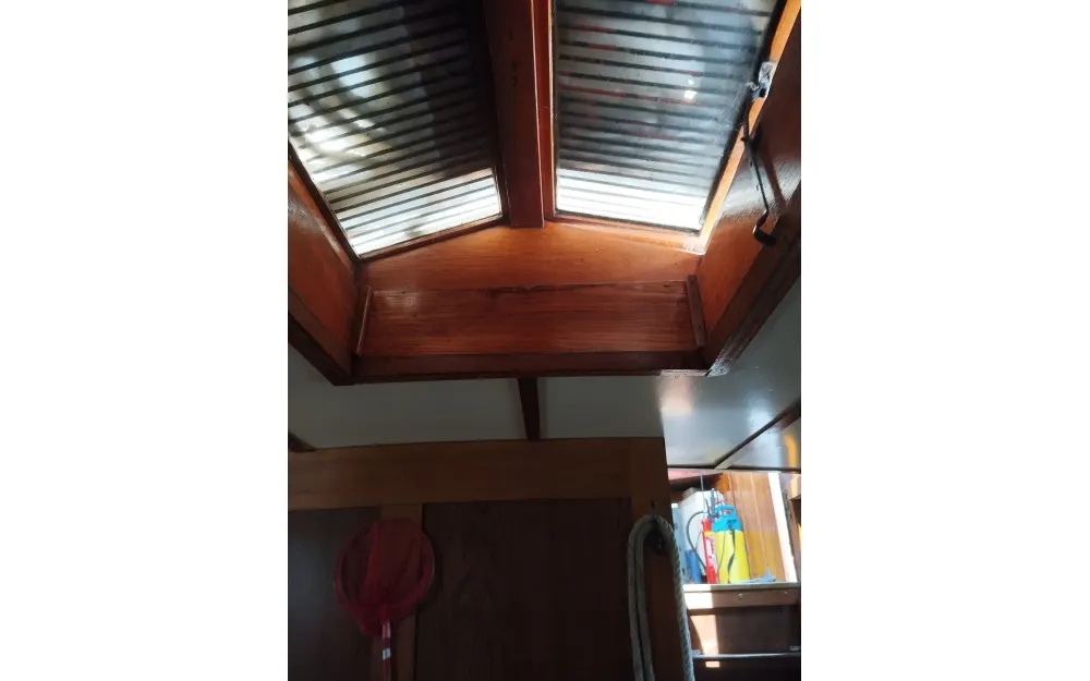 slider 28 Bateau Logement Luxemotor 1930 24m 3 cabines