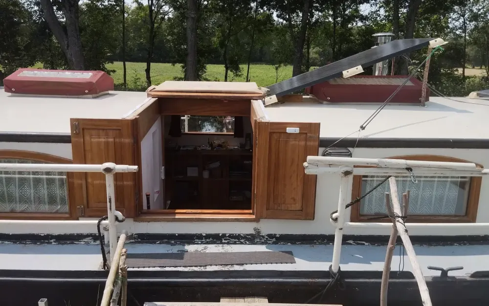 slider 40 Bateau Logement Luxemotor 1930 24m 3 cabines