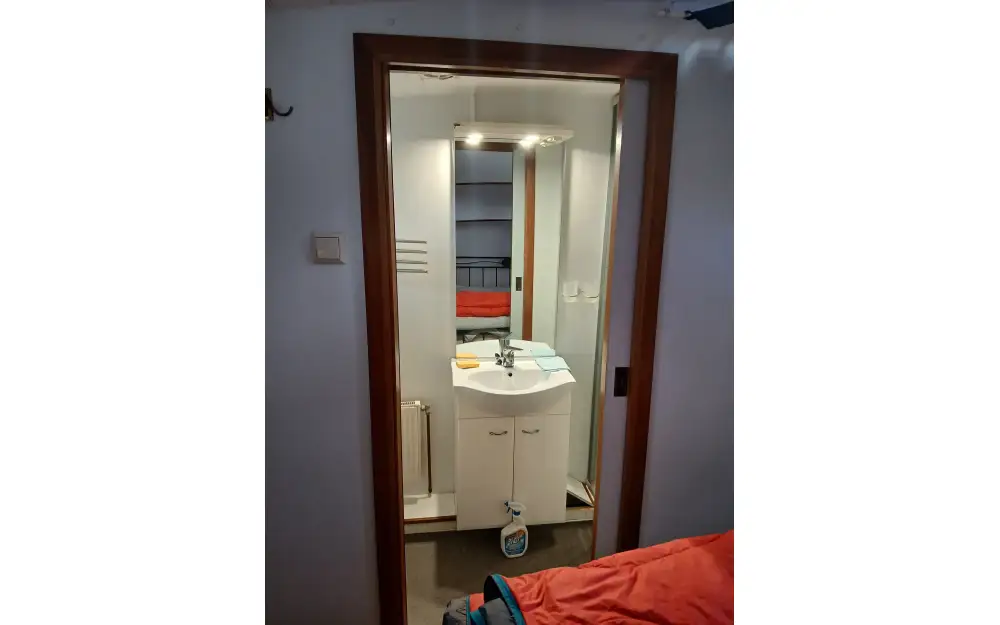 slider 15 Bateau Logement Luxemotor 1930 de 24m 2 cabines