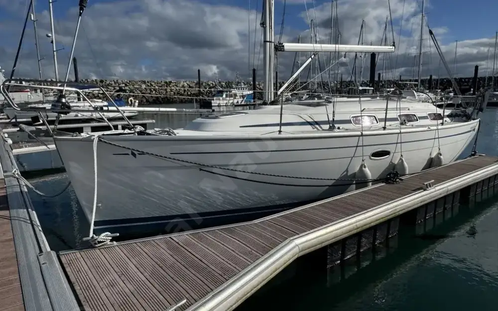 slider 0 Bavaria  33 Cruiser