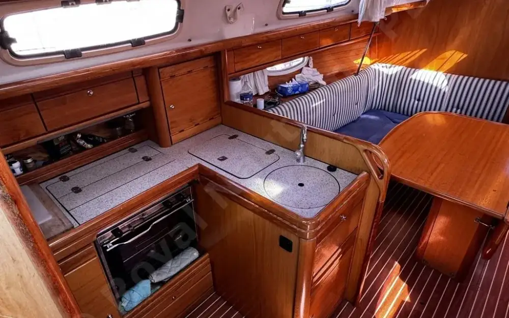 slider 11 Bavaria  33 Cruiser