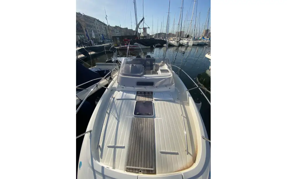slider 2 Jeanneau Cap Camarat 9.0 WA