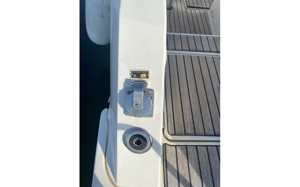 slider 28 Jeanneau Cap Camarat 9.0 WA