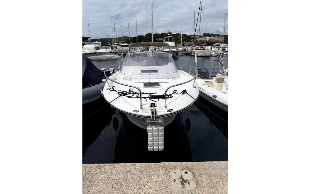 slider 0 Jeanneau Cap Camarat 8.5 WA