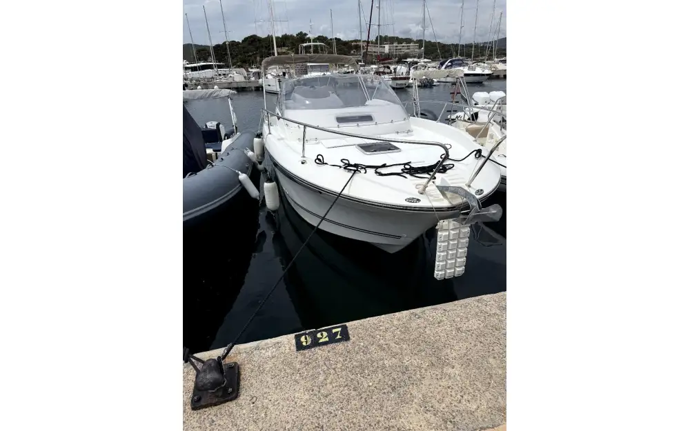 slider 1 Jeanneau Cap Camarat 8.5 WA