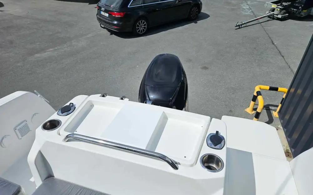 slider 14 Beneteau Barracuda 6