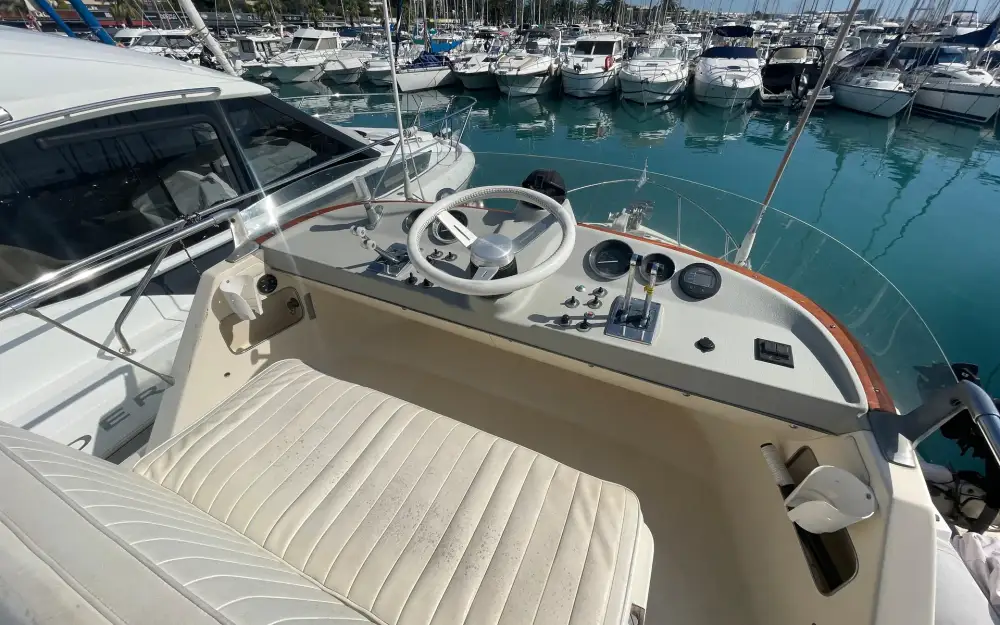 slider 24 Riva Bertram 25 Sport Fisherman