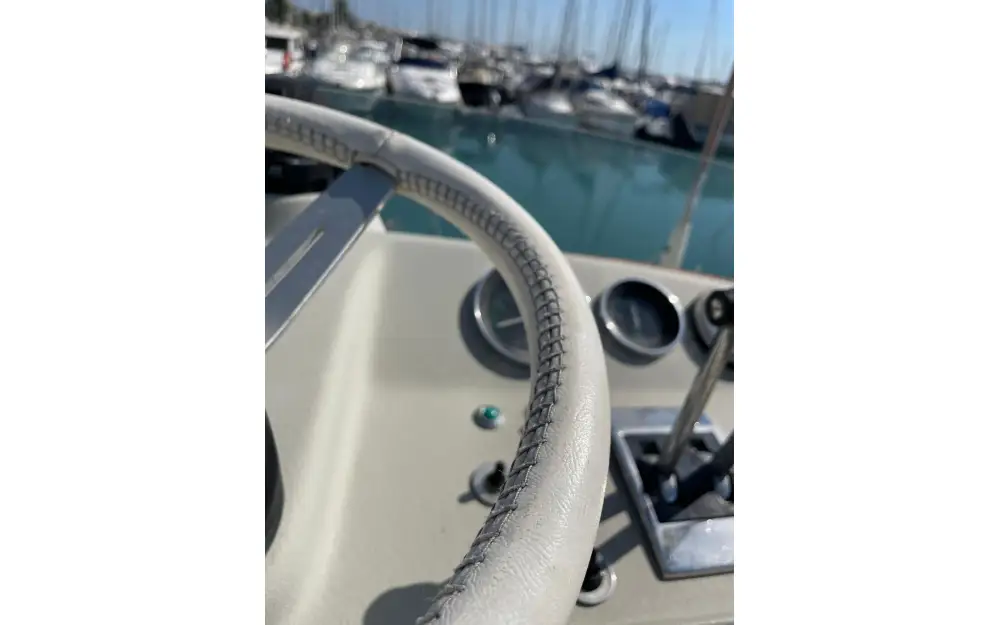 slider 26 Riva Bertram 25 Sport Fisherman