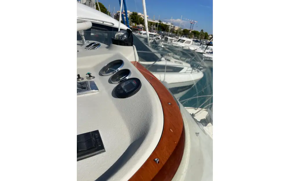 slider 34 Riva Bertram 25 Sport Fisherman
