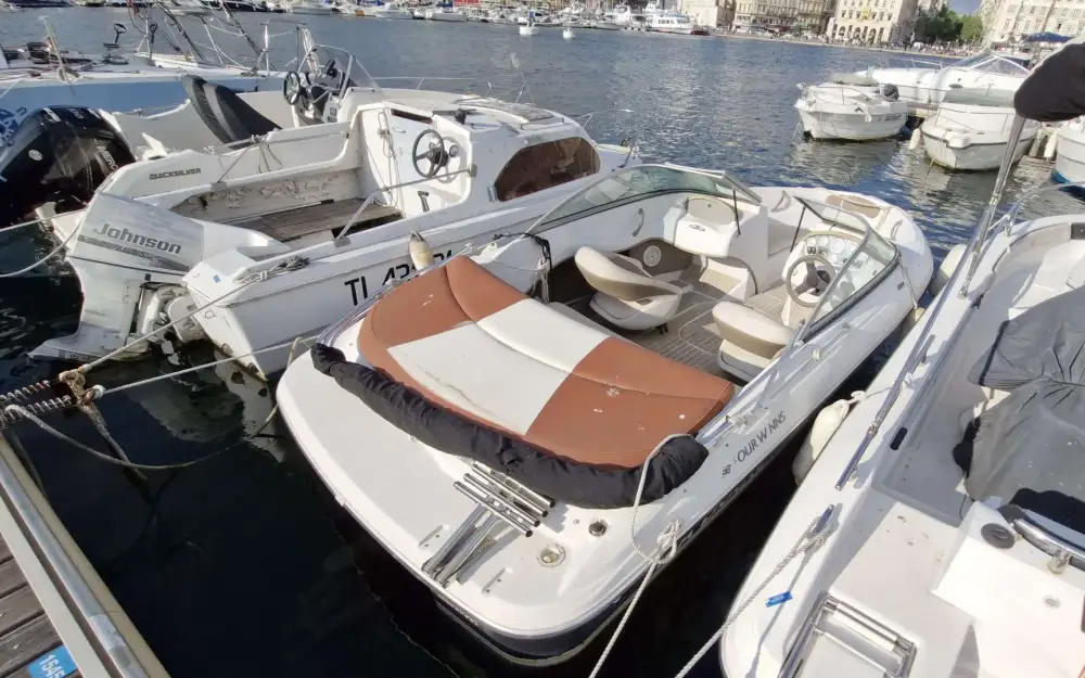 slider 6 Four Winns Horizon 180