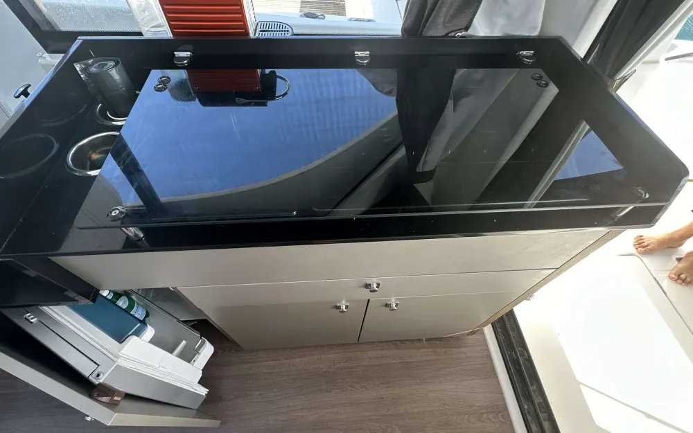 slider 13 Beneteau Antares 9 OB