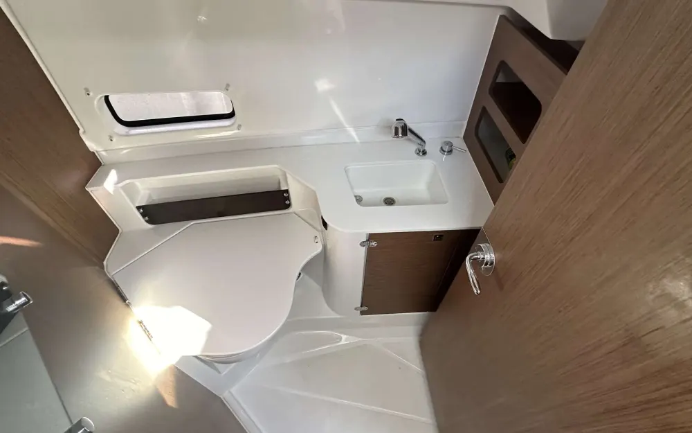 slider 7 Beneteau Antares 9 OB