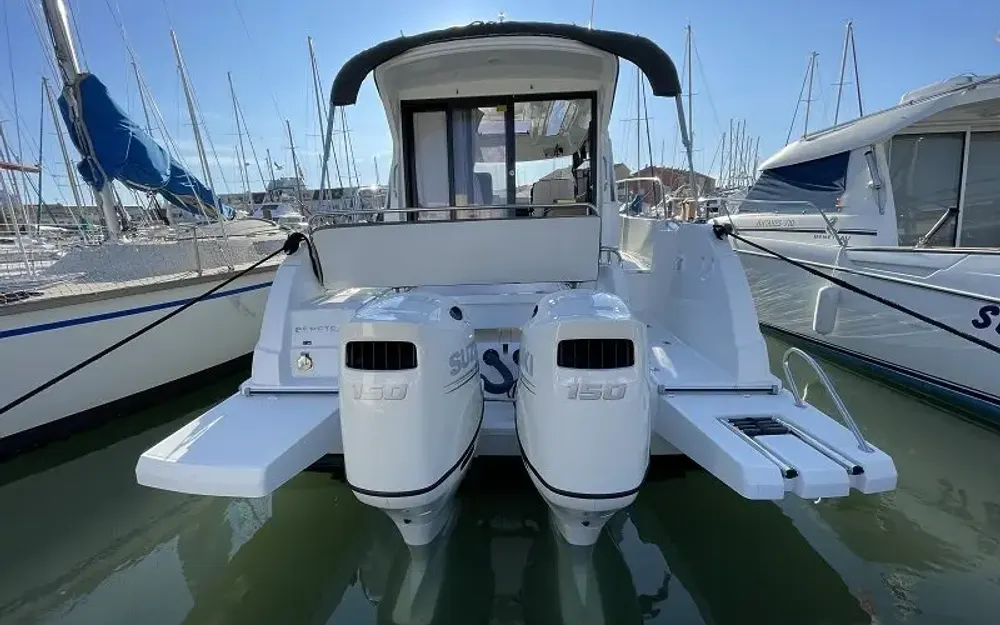 slider 8 Beneteau Antares 9 OB