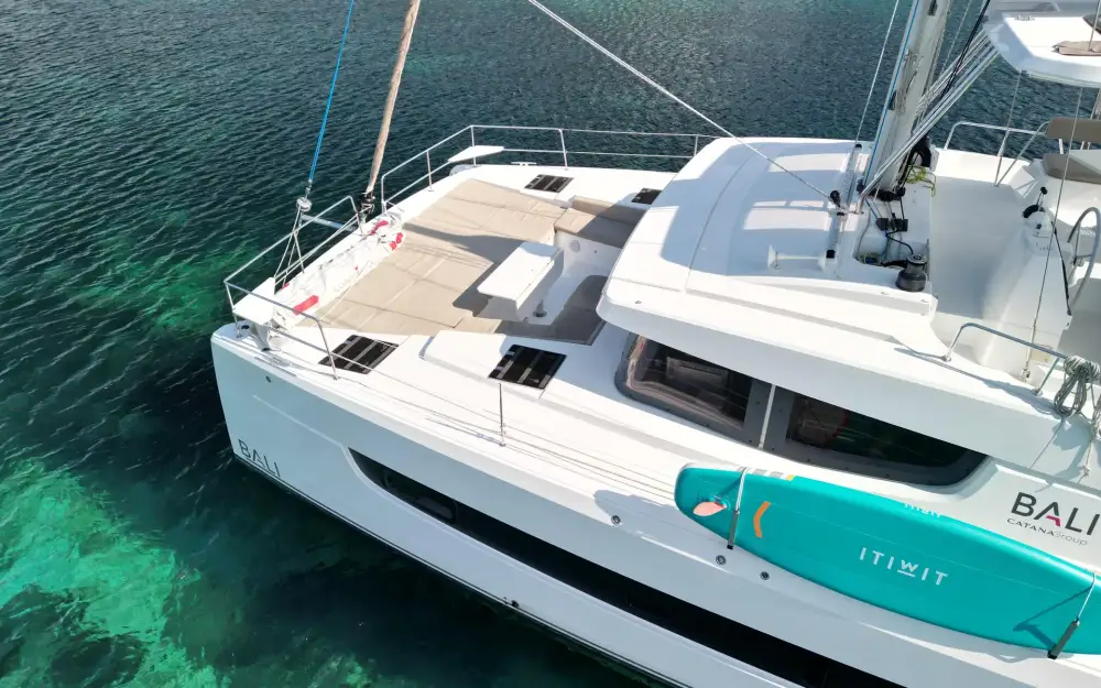 slider 0 Bali Catamarans Bali 4.6