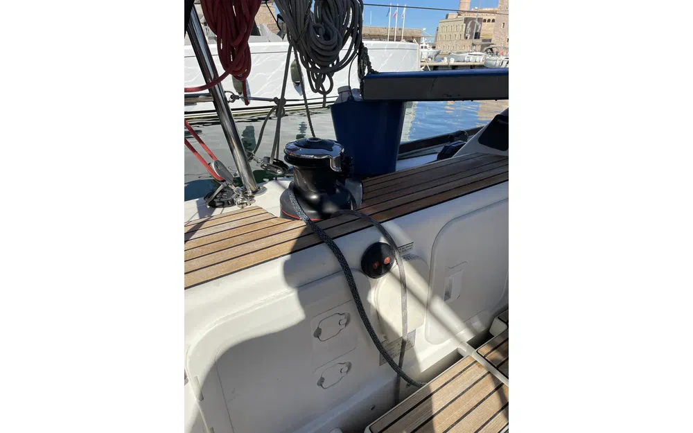 slider 10 Dufour 512