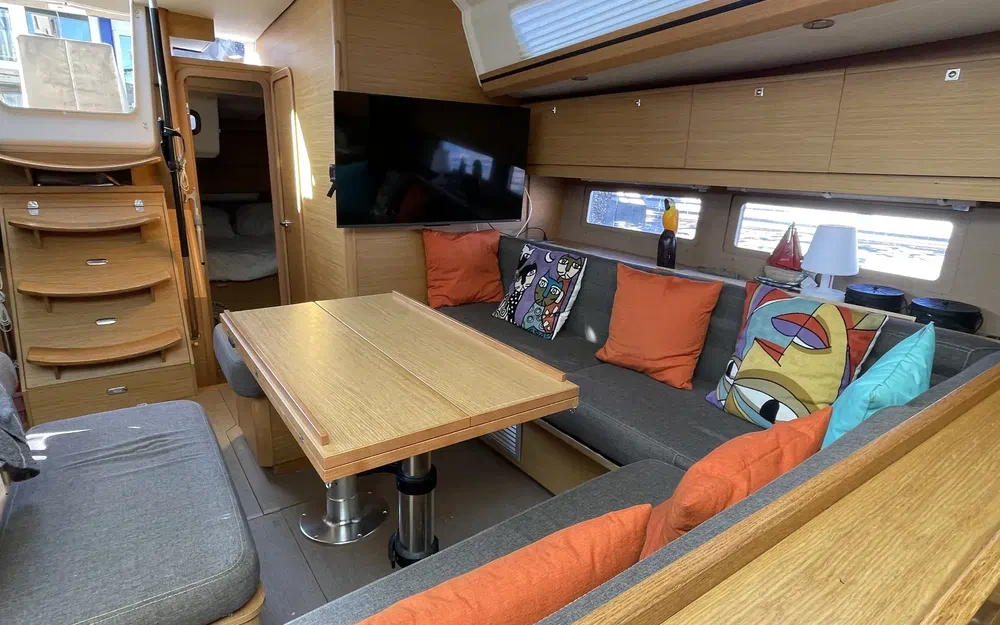 slider 24 Dufour 512